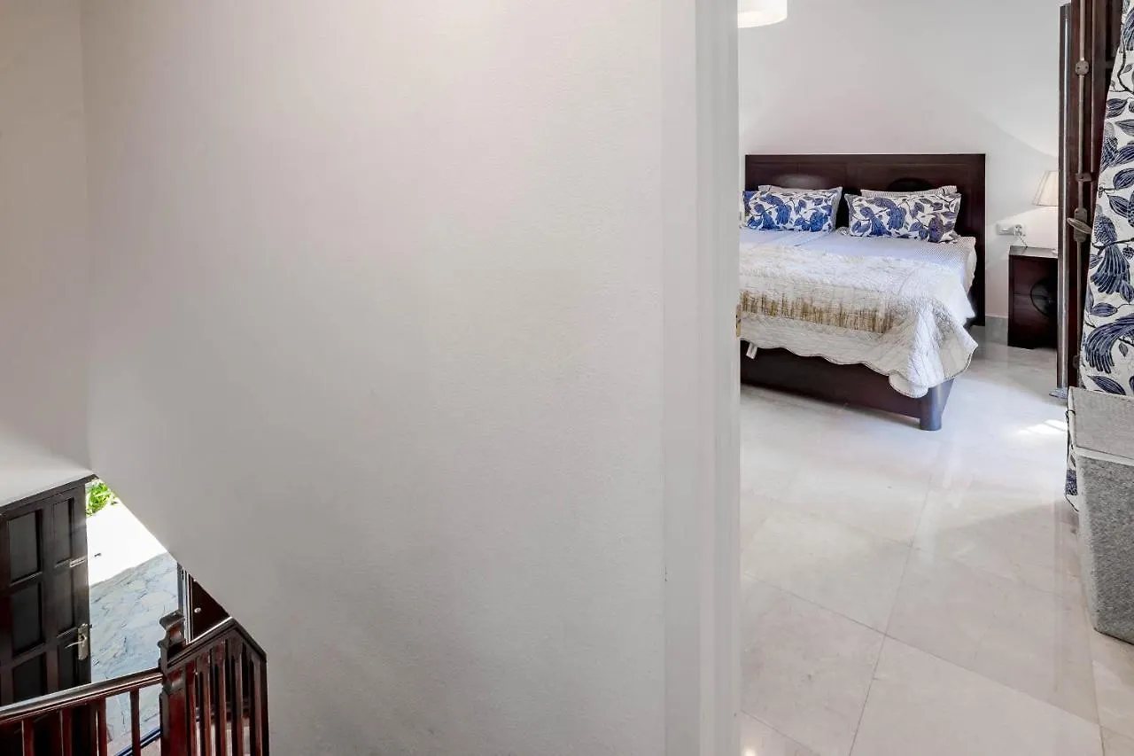 別荘 En- Cozy Andalusian Style Townhouse In Marbellaヴィラ