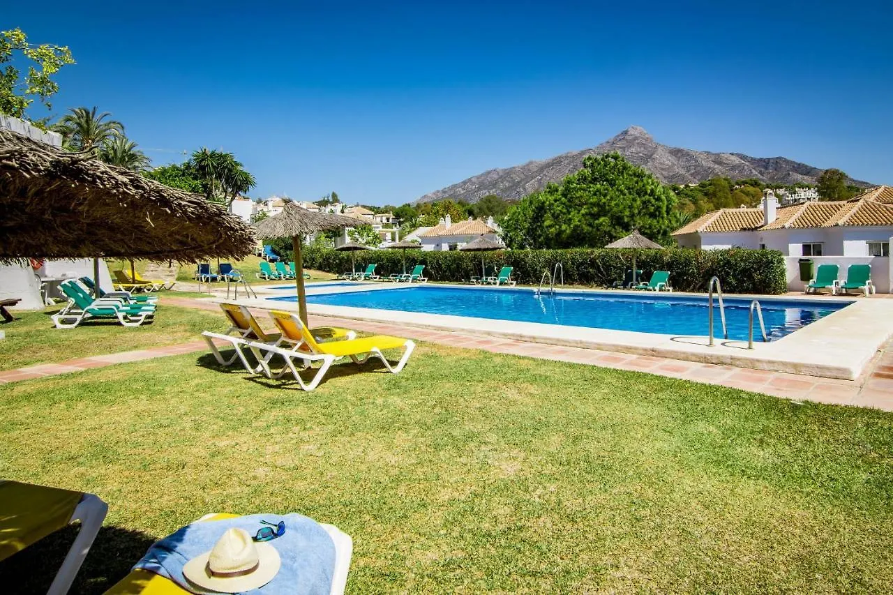 En- Cozy Andalusian Style Townhouse In Marbella Villa Spain
