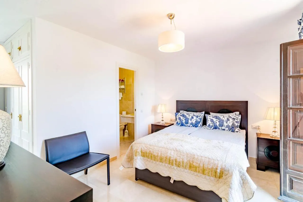 En- Cozy Andalusian Style Townhouse In Marbella Villa Holiday home